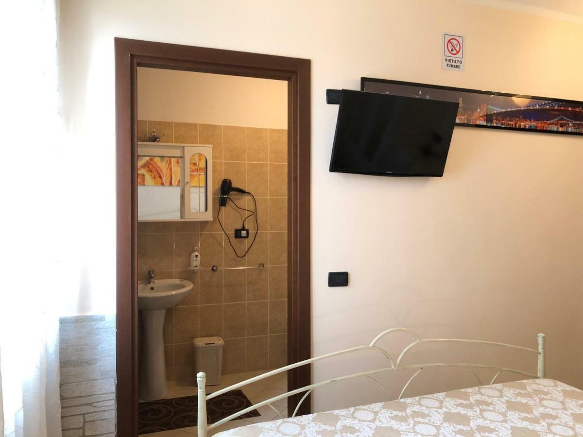 Da Donna Rosa Hotell Pontedera Eksteriør bilde
